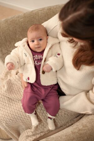Teddy jasje met borduursels - Afternoon Tea