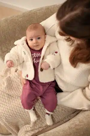 Teddy jasje met borduursels - Afternoon Tea