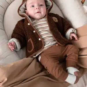 Omkeerbaar teddy jasje met capuchon - Tiny Timber Tales