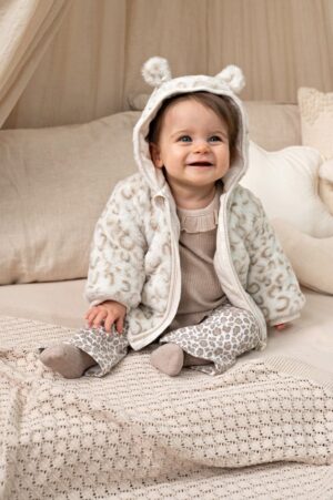 Fake fur jasje met capuchon - Dress to Impress
